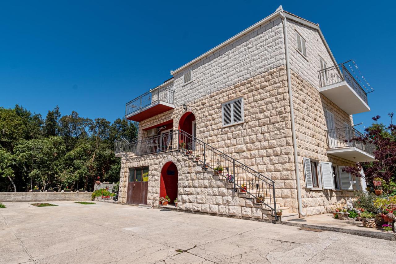 Apartments And Rooms With Parking Space Mali Ston Esterno foto
